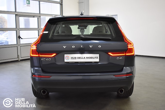 VOLVO XC60 D4 AWD Geartronic Business